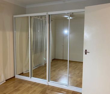 3-bedroom, 2-bathroom Old Halls Head – What a View - Photo 2