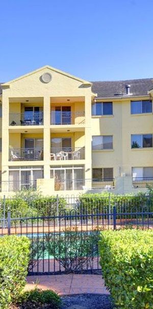 For Lease | Modern 2-Bedroom Apartment in Prime Marsfield Location - Photo 1