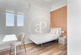 Penthouse for rent with Terrace in San Francesc (Valencia)