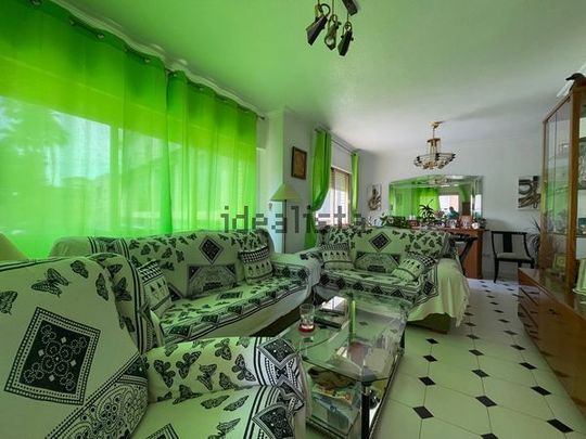 Alquiler de piso en Calle de la Concepción - Photo 1