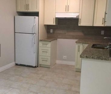 For Lease - 18 Guildwood Drive Unit# Basement, Richmond Hill, Ontario - Photo 5