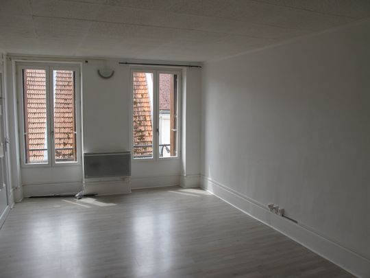 Location Appartement 2 pièces 43m² LA FERTE GAUCHER 77320 - Photo 1