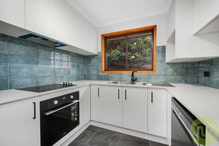 Renovated two bedroom with a view - Photo 3