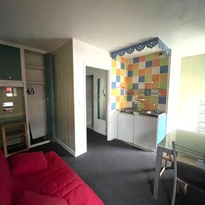 Location Appartement 1 pièce 18m² - Photo 2