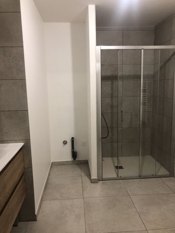 Location Appartement 2 pièces 43m² BEZIERS 34500 - Photo 3