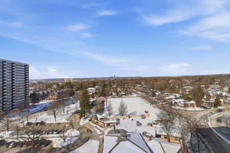 For Lease - 2088 James Street Unit# 910, Burlington, Ontario - Photo 2