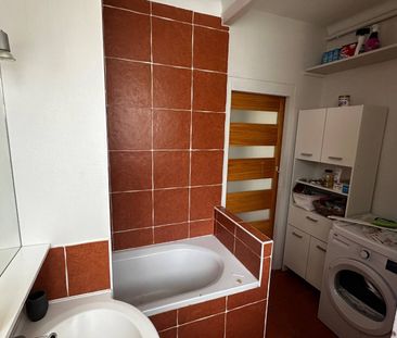 Appartement meublé T3 de 70 mètres carrés - Photo 5