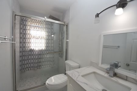 For Lease - 152 Eastmount Street, Oshawa, Ontario - Photo 5