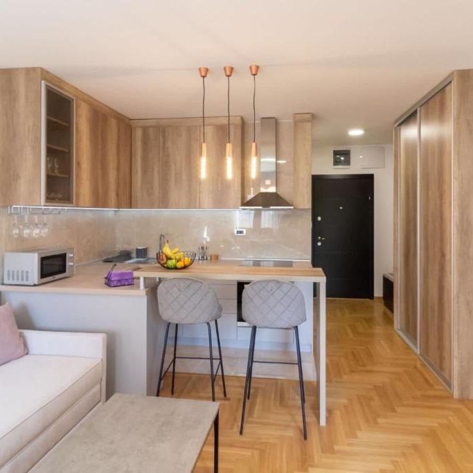 Garsoniera de inchiriat Tractorul - Fotografie 2