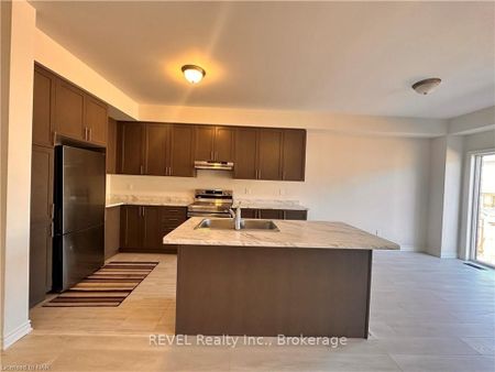 For Lease - 29 SAPPHIRE Way, Thorold, Ontario - Photo 5