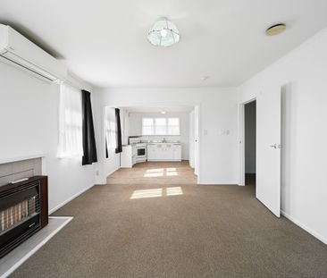12 Hendon Road - Photo 2