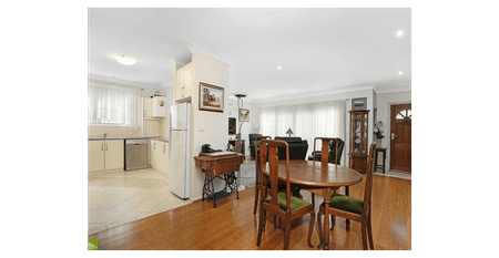 3 bedroom Villa with Double Garage - Photo 2