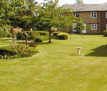 1 bedroom retirement property to rent - Photo 3