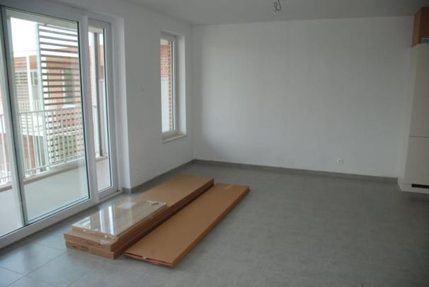 Appartement te huur - Photo 1