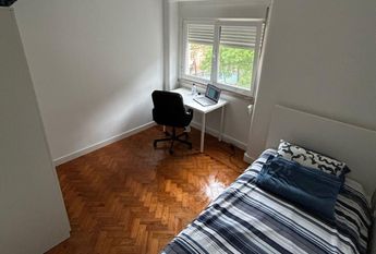 Arrendo Quarto no Roma Areeiro