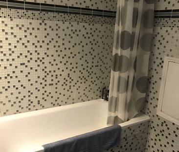 Location Appartement 2 pièces 40m² COURBEVOIE 92400 - Photo 6