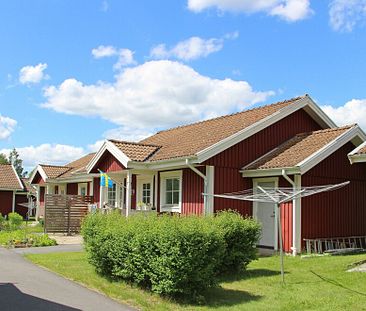 Landsbro, Jönköping, Vetlanda - Photo 3