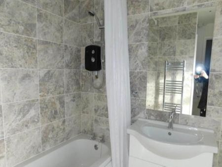 61A, Milton Street, - Photo 5