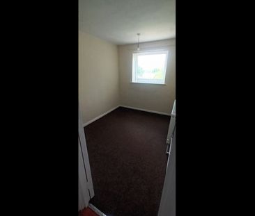 2 Bed Flat, Scott Road, S4 - Photo 3