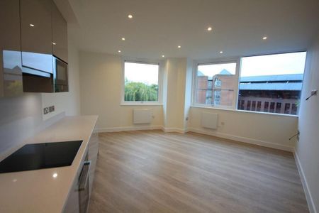 2 bedroom apartment to rent - Photo 2