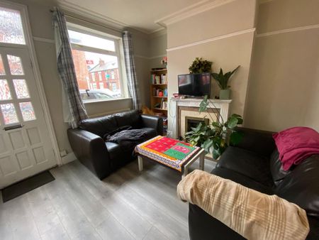 4 bedroom house share to rent - Photo 2