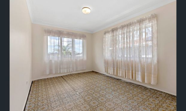 2305 Sandgate Rd, Boondall QLD 4034 - House For Rent | Domain - Photo 1