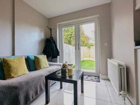 148h Kings Road, Belfast, BT5 7EJ - Photo 2