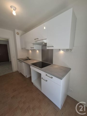 Location Appartement 2 pièces 60m² LE CANNET 06110 - Photo 4