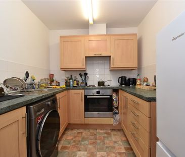 St. William Court, Kesgrave, Ipswich, Suffolk, IP5 2QP - Photo 6