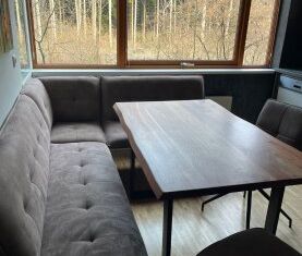 Modernes Wohnen im Holzhaus! 3 Raumwohnung mit Balkon & Carport! - Photo 1