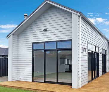 3 Bedroom - Riverdale - Photo 3