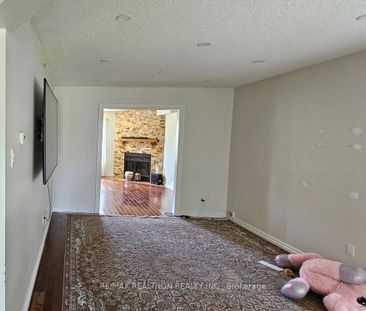 For Lease - 31 Keeble Crescent Unit# Upper, Ajax, Ontario - Photo 4