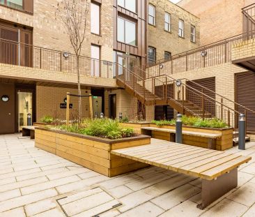 Silver Plus Studio - Photo 1