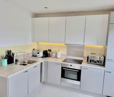2 Bed Flat, Cygnet House, RG2 - Photo 6