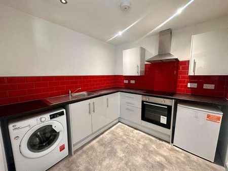 Waterfield House, Doncaster Road, Barnsley, S70 - Photo 2