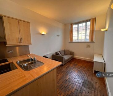 1 bedroom flat to rent - Photo 3