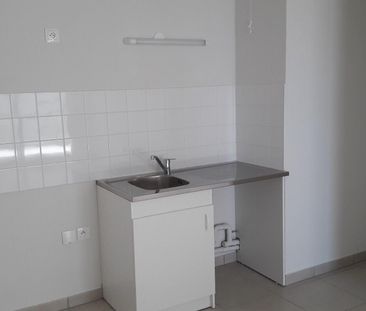 location Appartement T3 DE 58.5m² À BORDEAUX - Photo 6