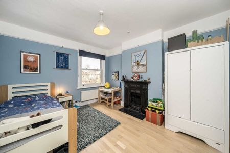 Halliford Road, Sunbury On Thames, TW16 - Photo 4