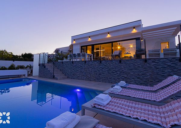 Rent villa NAUTILUS