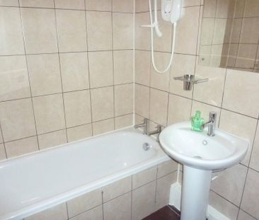2 Bedroom Apartment To Let - Photo 6