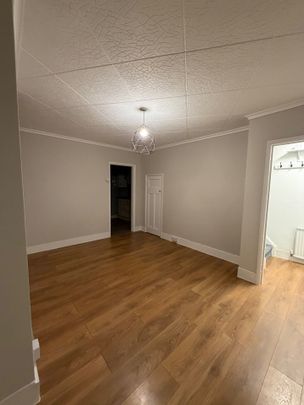 2 Bed Terraced House, Dalton Avenue, CR4 - Photo 1