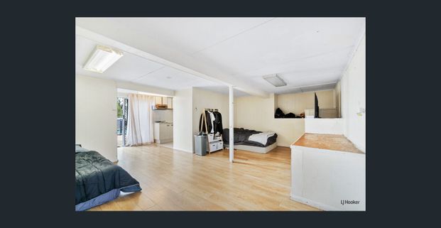 Dual Living Home With Pool! - Photo 1