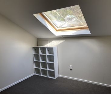 COST EFFECTIVE LIVING AVAILABLE - RENT INCLUDES POWER/INTERNET - Photo 4