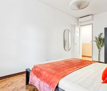 Rua Dom Francisco Manuel de Melo, Lisbon, Lisbon 1070-283 - Photo 2