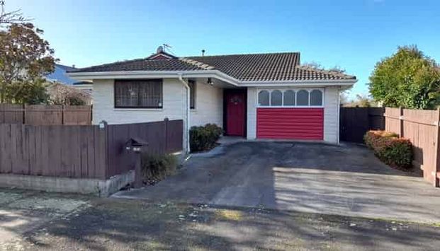 183 Albert Street - Photo 1