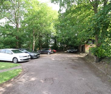 Priory Road, High Wycombe - Photo 2