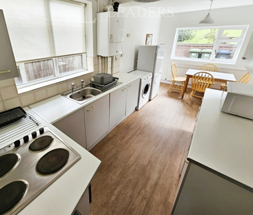 4 bedroom semi detached to rent Dalehouse Lane, Kenilworth, Warwick... - Photo 5