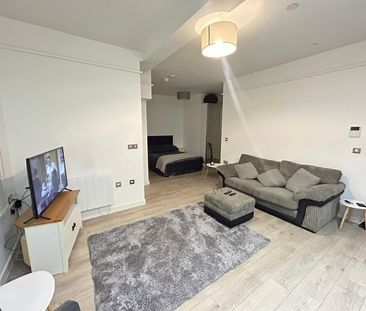 Edinburgh Gate, Harlow - Photo 2