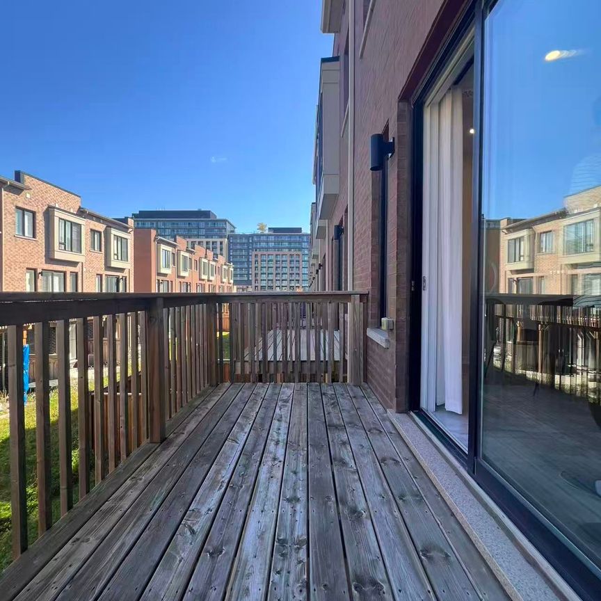 For Lease - 36 Fancamp Drive, Vaughan, Ontario - Photo 1