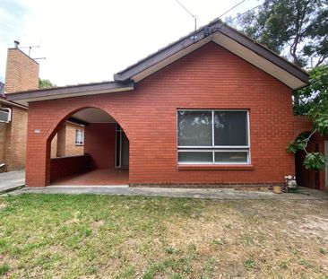 23 Clyde Street, Thornbury VIC 3071 - House For Rent | Domain - Photo 6